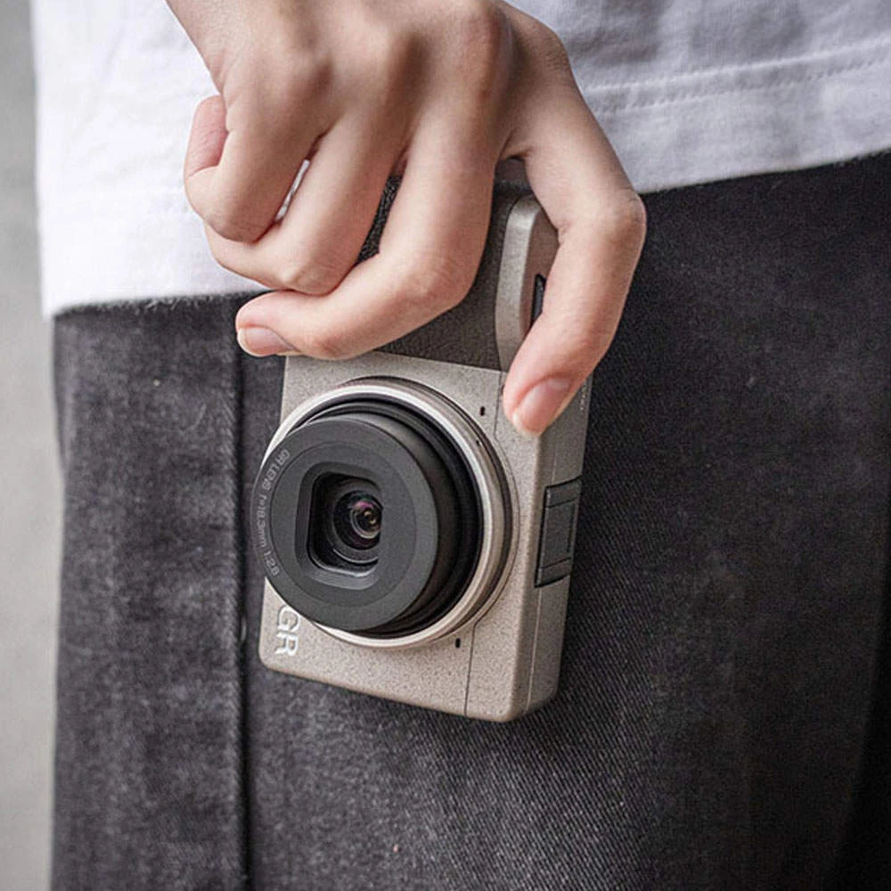 Ricoh GR III Diary Edition Compact Camera 5 Ricoh GR III Diary Edition Compact Camera - Image 5