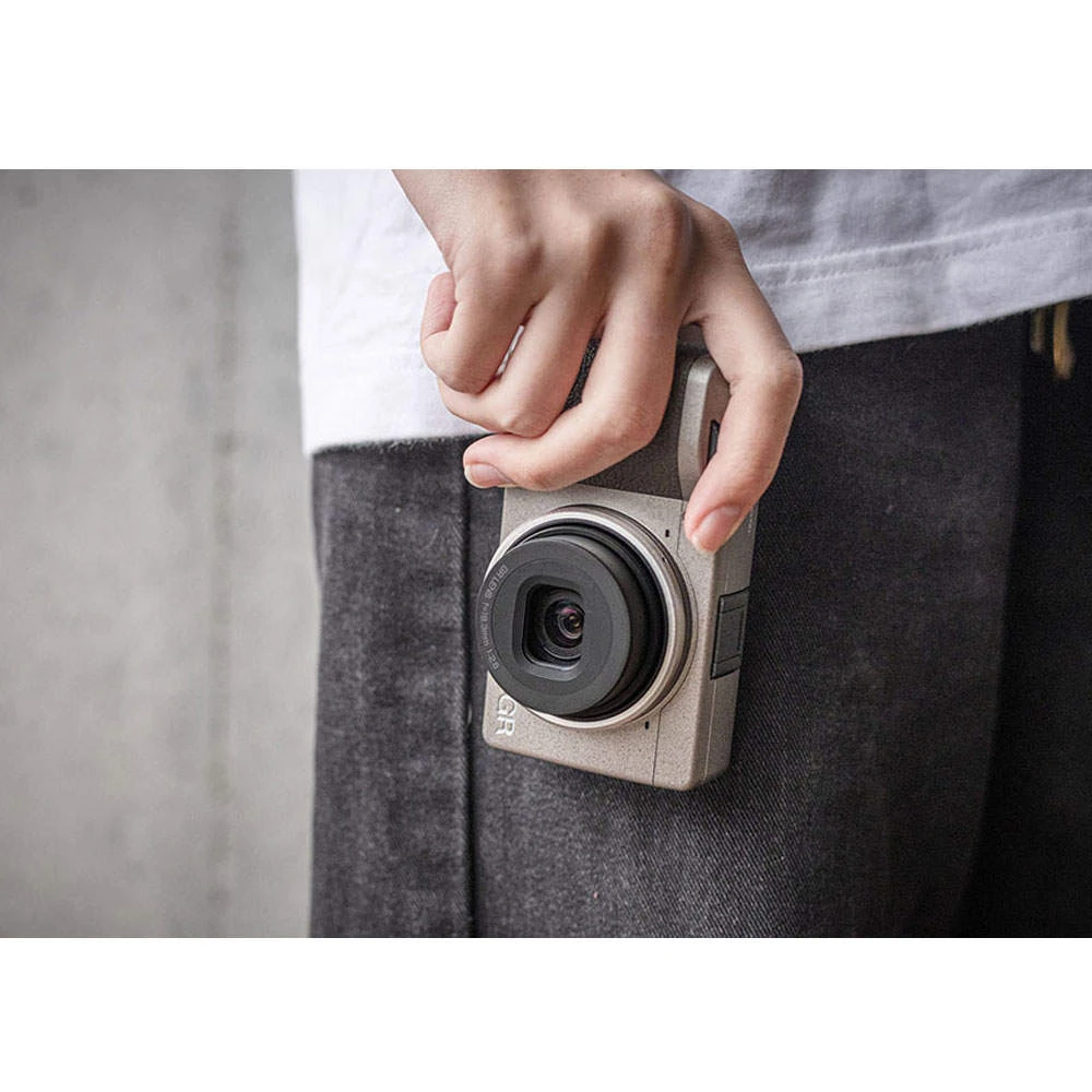 Ricoh GR III Diary Edition Compact Camera 6 Ricoh GR III Diary Edition Compact Camera - Image 6