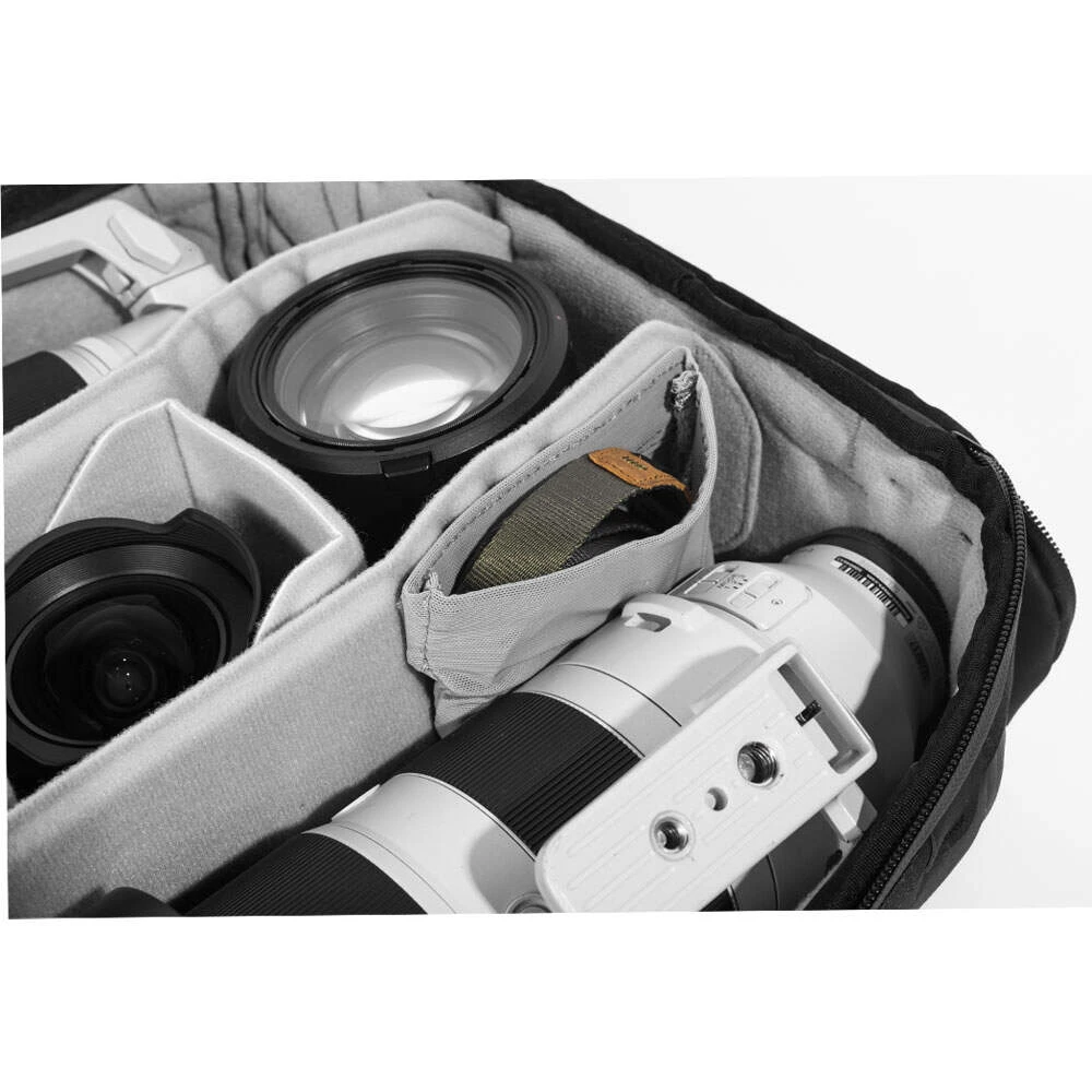 Peak Design Camera Cube V2 Large 6 Peak Design Camera Cube V2 Large - Image 6