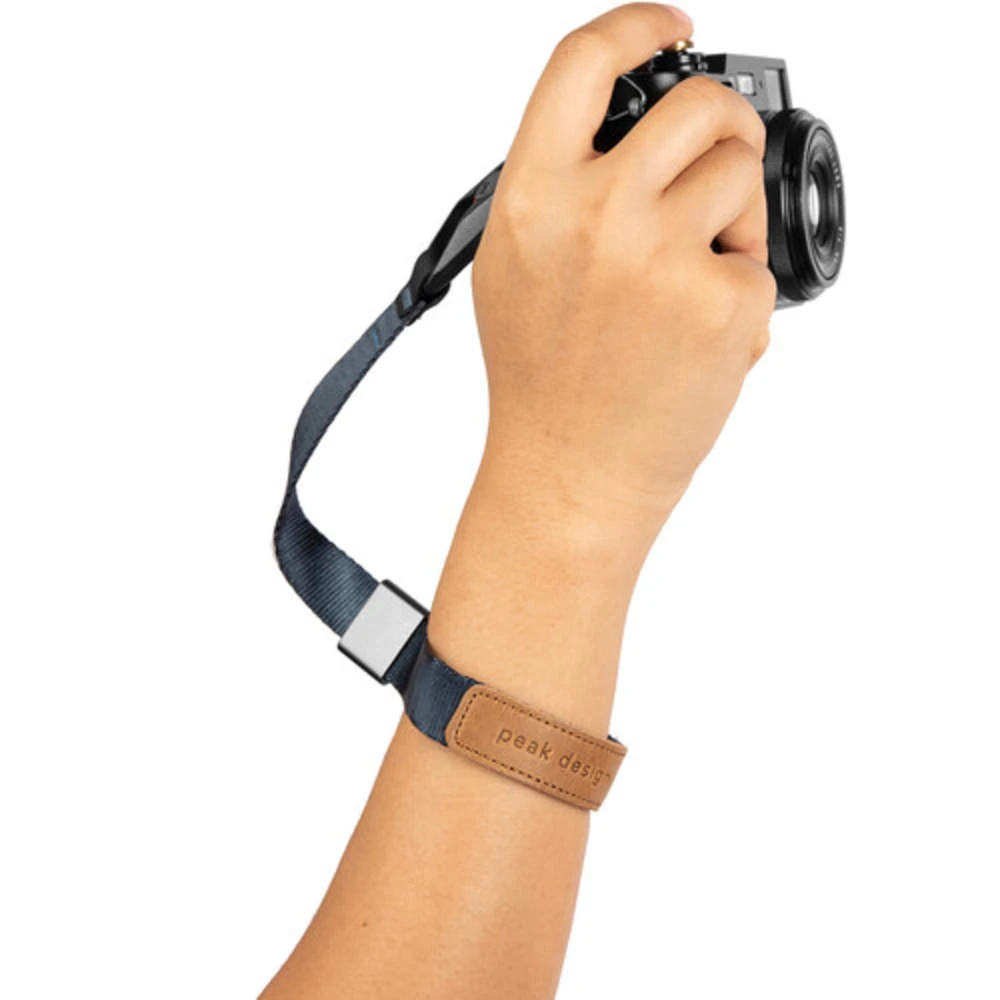 Peak Design Cuff Camera Strap - Midnight Blue 3 Peak Design Cuff Camera Strap - Midnight Blue - Image 3