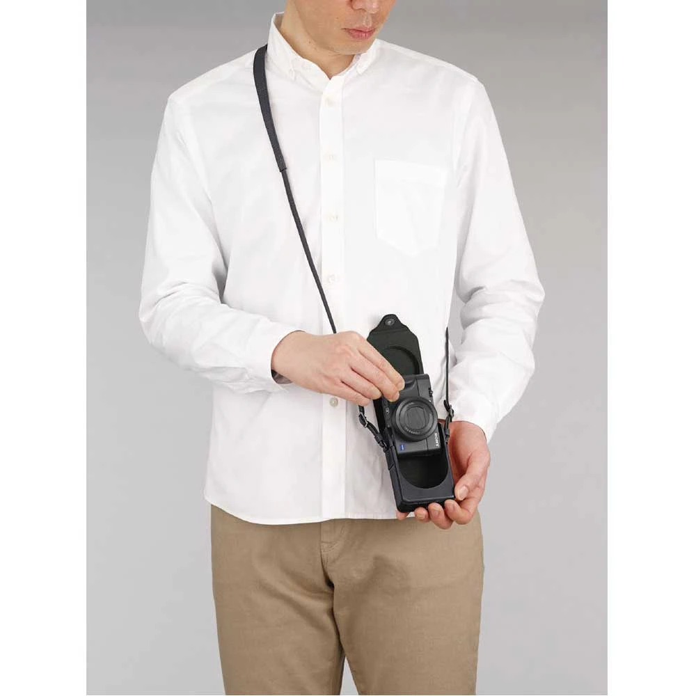 Sony LCS-RXG Soft Carrying Case For RX100 Series 3 Sony LCS-RXG Soft Carrying Case For RX100 Series - Image 3