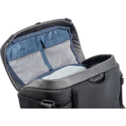 Think Tank SpeedTop Crossbody 15 Camera Bag | Fits DSLR/Mirrorless With 24-70m F.4 Attached & Flash 13 Think Tank SpeedTop Crossbody 15 Camera Bag | Fits DSLR/Mirrorless With 24-70m F.4 Attached & Flash -Camera Gear Store T381 4