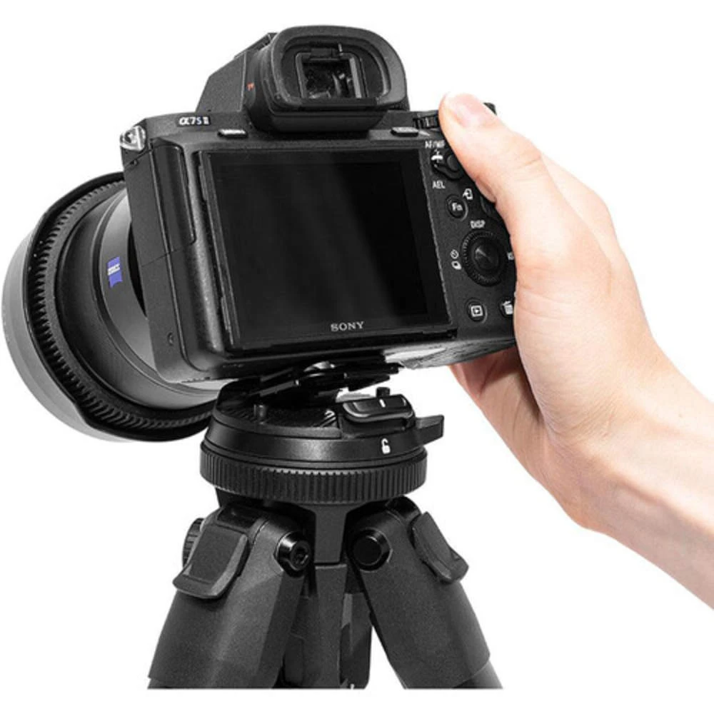 Peak Design Travel Tripod - Carbon 14 Peak Design Travel Tripod - Carbon - Image 14