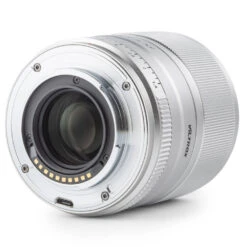 Viltrox 56mm F1.4 Fuji XF Lens - Silver 9 Viltrox 56mm F1.4 Fuji XF Lens - Silver -Camera Gear Store VIL AF56F14XF S 3